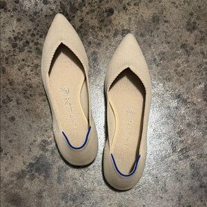 Rothy's The Point Women's Ivory Flats Size 6.5